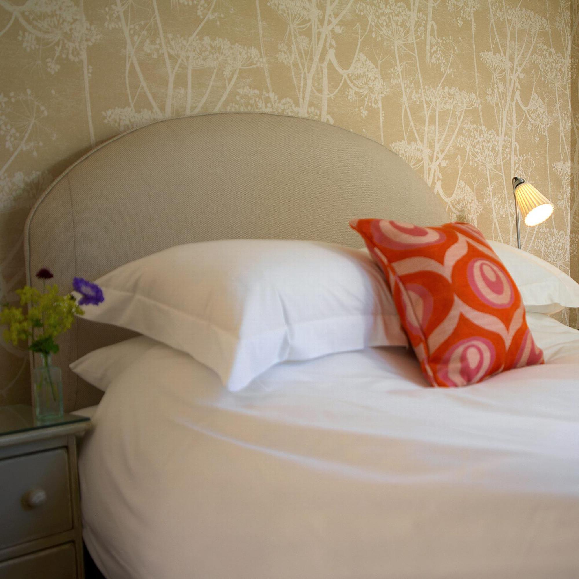 The Swan Inn Swinbrook Burford Esterno foto